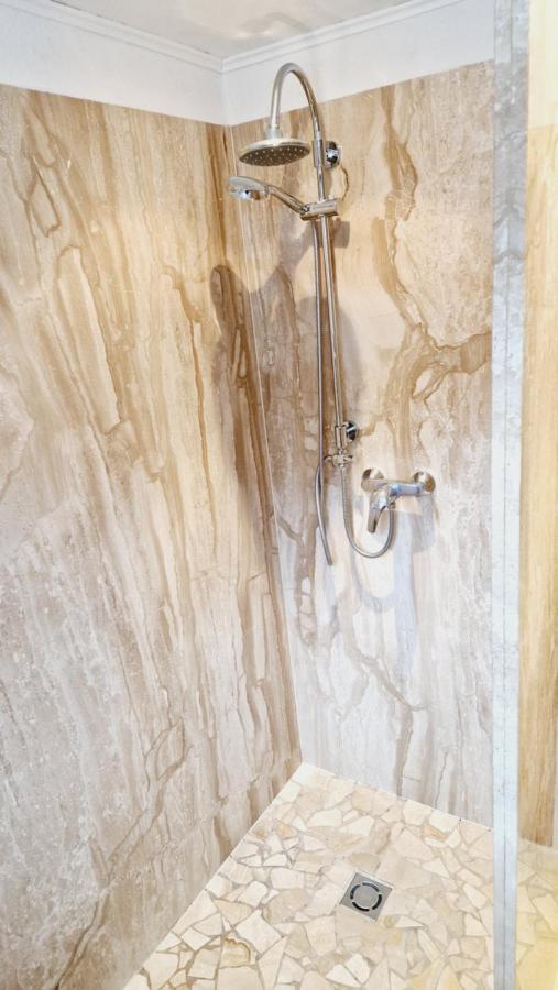 Gasthof Dorfschenke Stall Ngoại thất bức ảnh