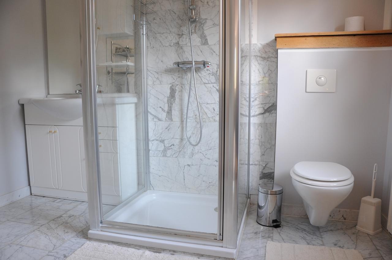 Gasthof Dorfschenke Stall Ngoại thất bức ảnh